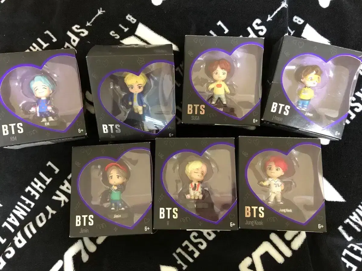 방탄 타이니탄 아이돌 피규어 세트